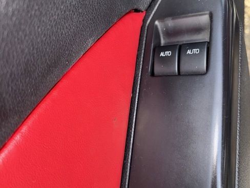 Used 2012 Ford Mustang GT image 15