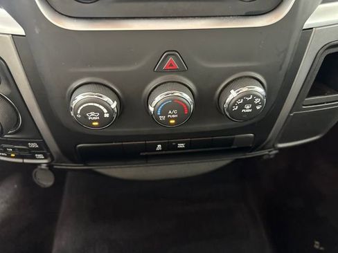 Used 2024 RAM 1500 Classic SLT image 23