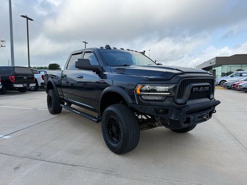 Used 2022 RAM 2500 Power Wagon AWD/4WD image 3