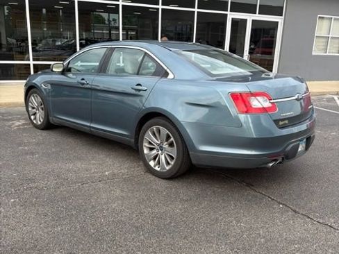 Used 2010 Ford Taurus Limited FWD image 9