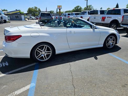 Used 2016 Mercedes-Benz E 400 Cabriolet image 6