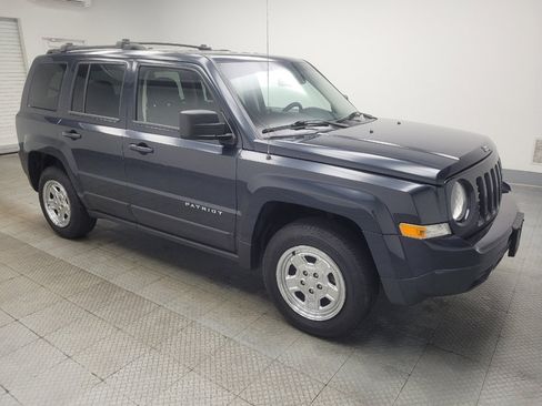 Used 2015 Jeep Patriot Sport w/ Power Value Group AWD/4WD image 11