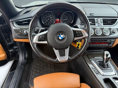 Used 2016 BMW Z4 sDrive28i w/ Sport Package image 23