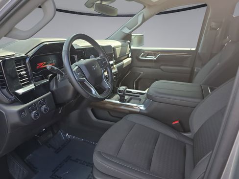 Used 2023 Chevrolet Silverado 1500 RST w/ Z71 Off-Road Package AWD/4WD image 19