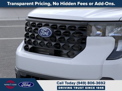 New 2026 Ford Maverick XLT w/ XLT Luxury Package FWD image 18