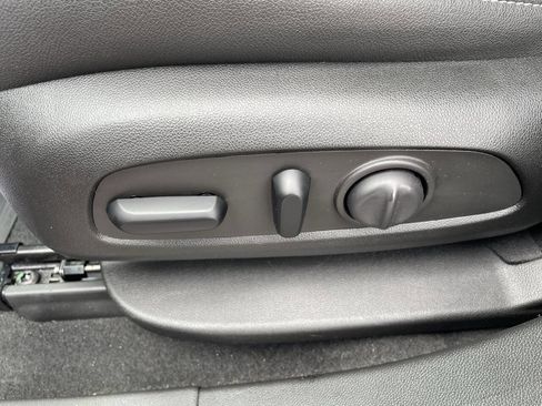 Used 2023 Chevrolet Blazer LT w/ Midnight/Sport Edition image 14