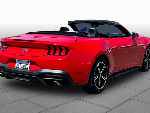 Used 2024 Ford Mustang Convertible RWD image 12