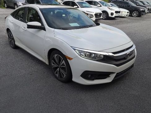 Used 2018 Honda Civic EX-L image 1
