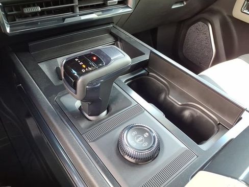 New 2026 GMC Hummer EV 4x4 Crew Cab image 29