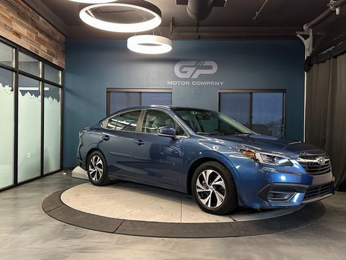 Used 2022 Subaru Legacy Premium image 1