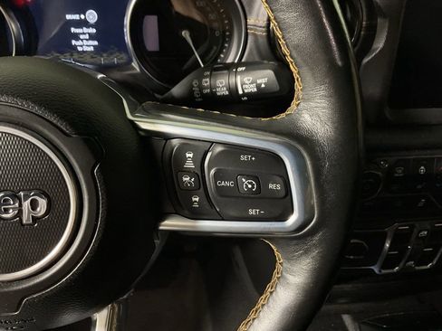 Used 2021 Jeep Wrangler Unlimited Sahara image 26