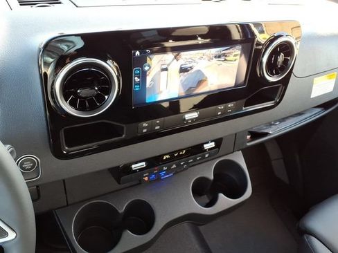 New 2026 Mercedes-Benz Sprinter 2500 image 6