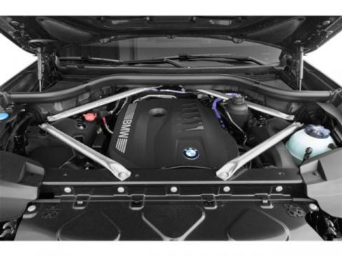 Used 2024 BMW X7 xDrive40i w/ Executive Package AWD/4WD image 15