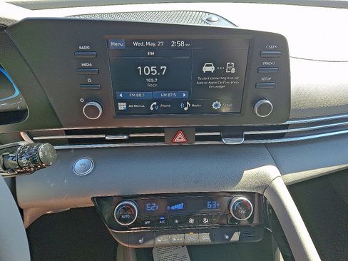 New 2026 Hyundai Elantra SEL Sport FWD image 9