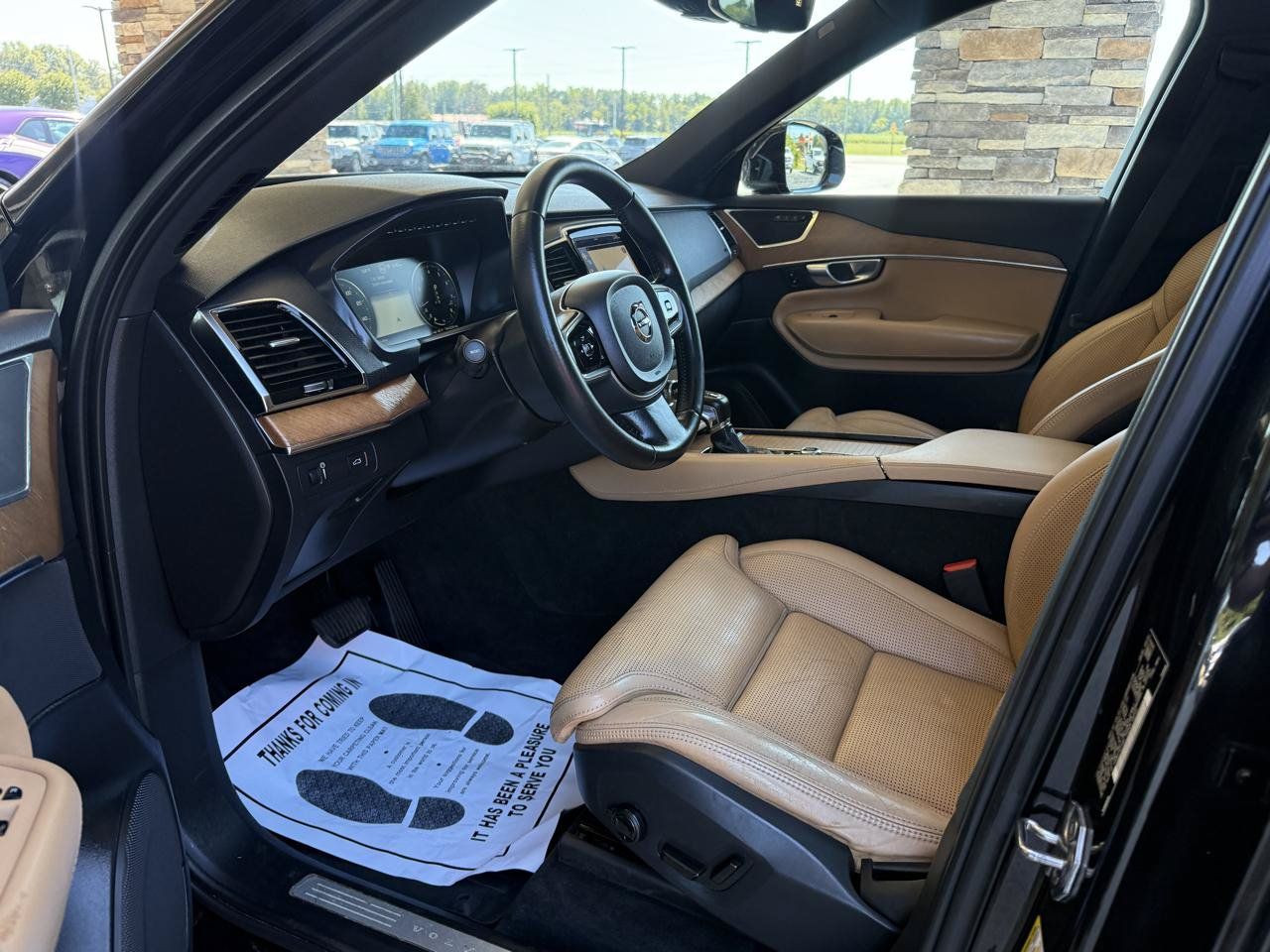 Used 2018 Volvo XC90 T6 Inscription w/ Convenience Package AWD/4WD image 7