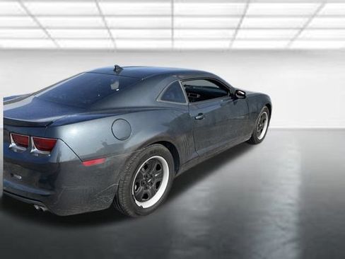 Used 2013 Chevrolet Camaro LS RWD image 4