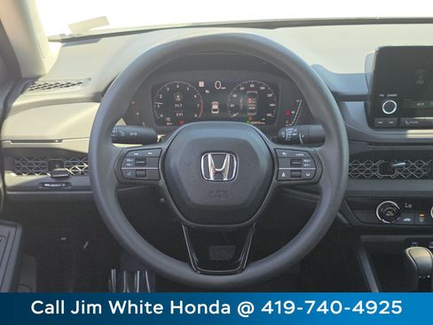 Used 2025 Honda Accord LX image 24