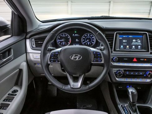 Used 2018 Hyundai Sonata SEL image 19