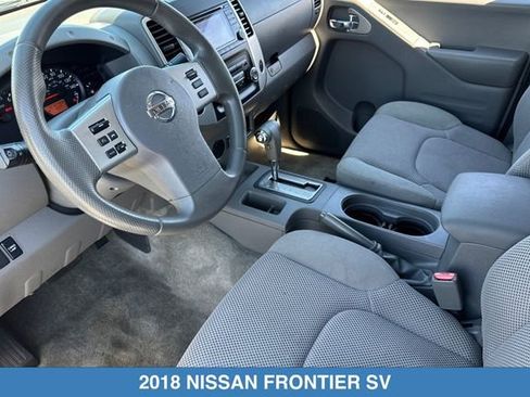 Used 2018 Nissan Frontier SV RWD image 11