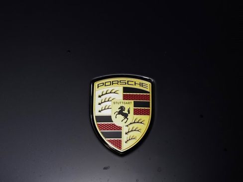Used 2025 Porsche Cayenne image 10