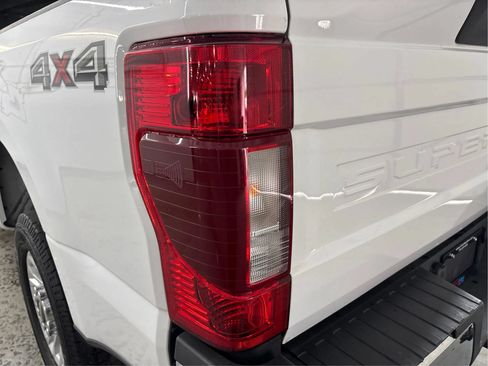 Used 2021 Ford F250 XLT w/ Snow Plow Prep Package AWD/4WD image 32