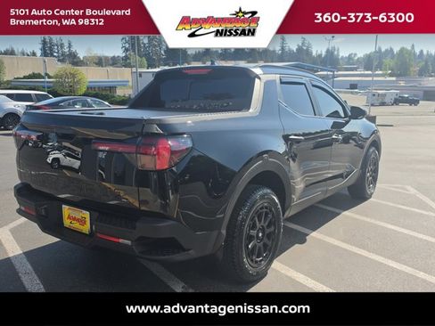 Used 2023 Hyundai Santa Cruz SEL w/ Activity Package AWD/4WD image 7