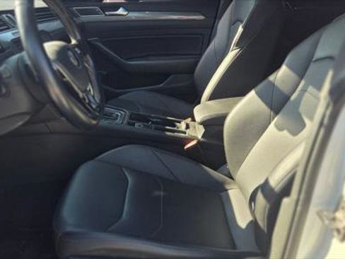 Used 2019 Volkswagen Arteon SE image 9