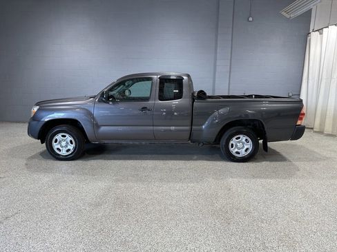 Used 2015 Toyota Tacoma 2WD Access Cab w/ Convenience Package image 5