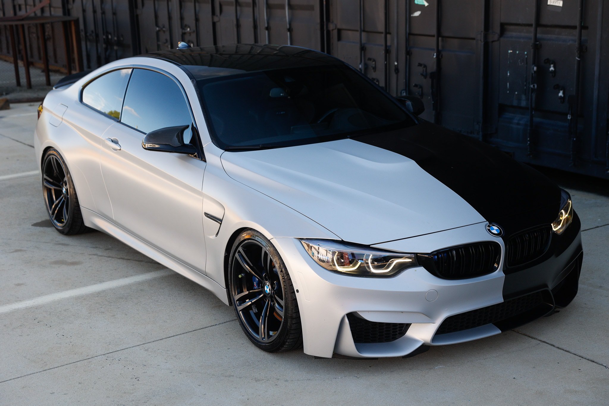 Used 2019 BMW M4 Coupe w/ Executive Package RWD image 19