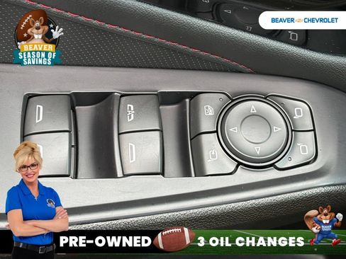 Used 2022 Chevrolet Traverse RS FWD image 38