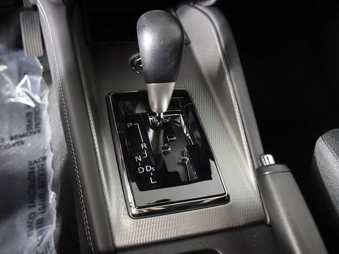 New 2025 Mitsubishi Outlander Sport ES image 38