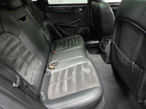 Used 2018 Porsche Macan image 47