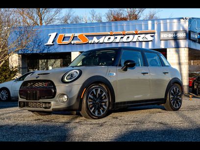 Used 2019 MINI Cooper S w/ Premium Package