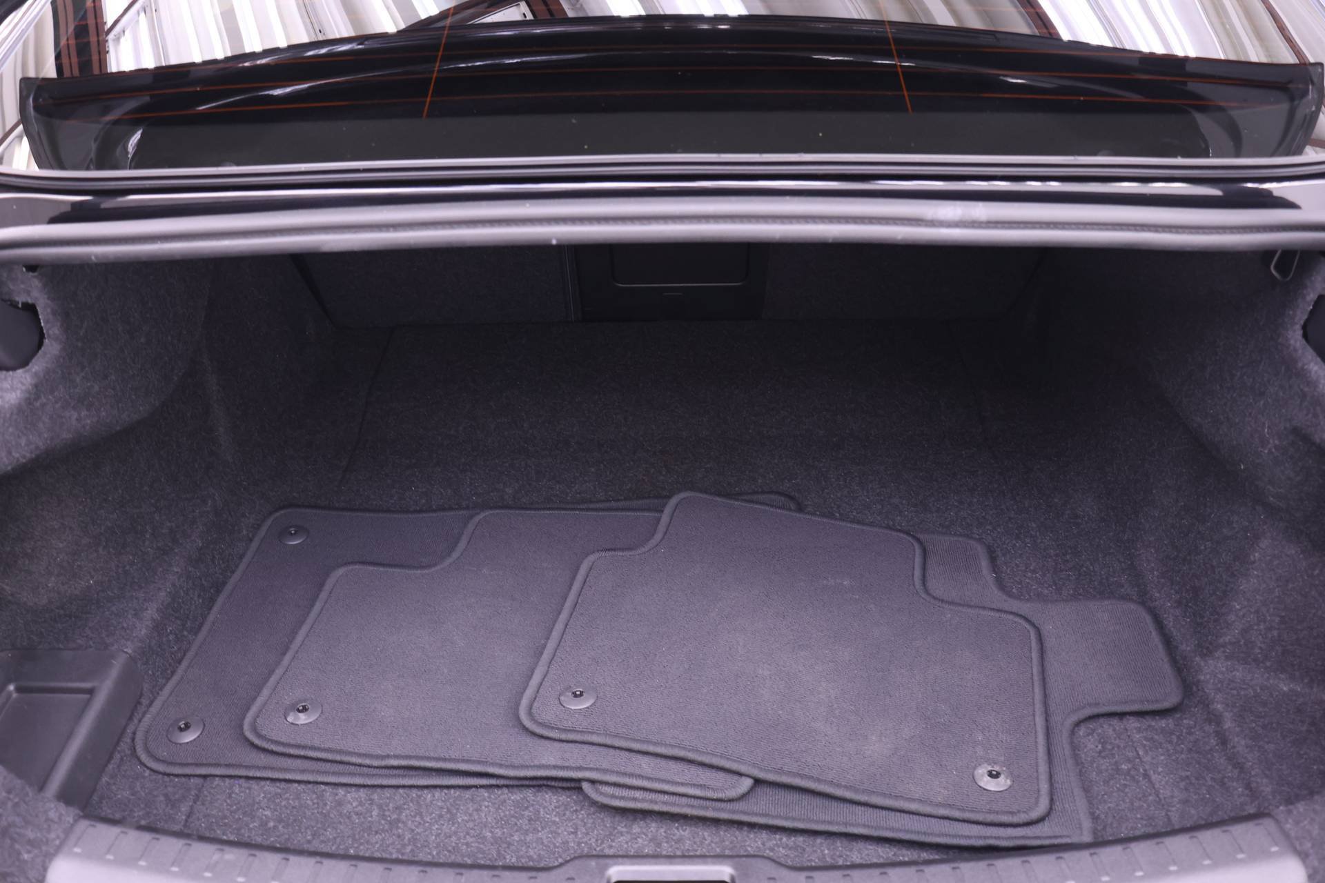 Used 2024 Volvo S60 B5 Plus FWD image 17