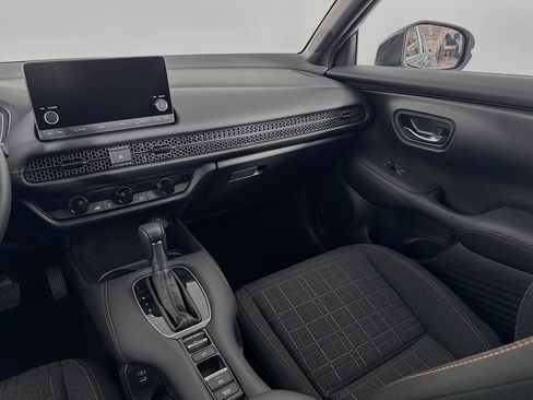 Certified 2024 Honda HR-V Sport image 22