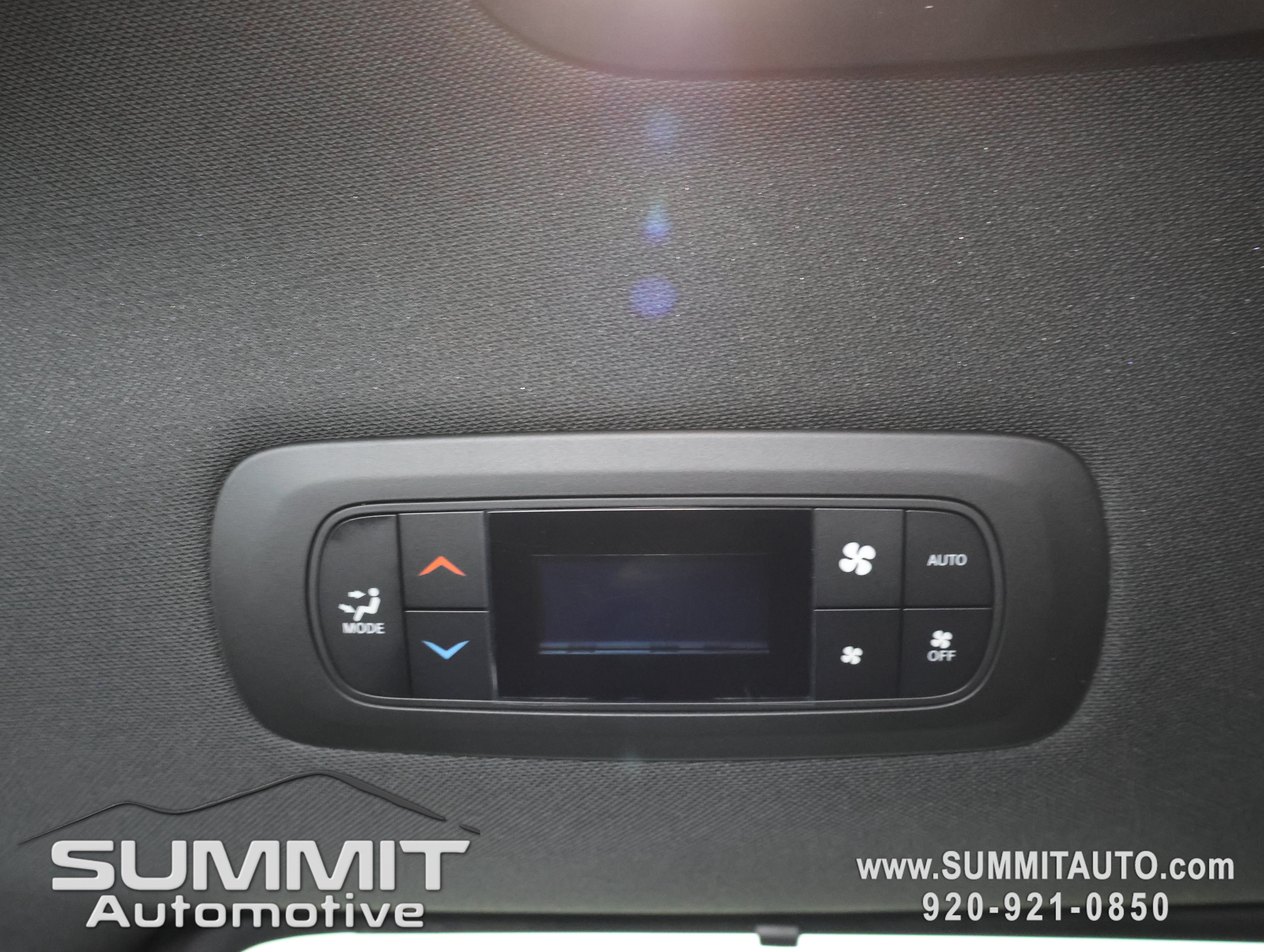 New 2027 Chrysler Pacifica Select AWD/4WD image 39