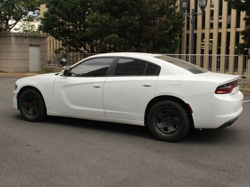 Used 2017 Dodge Charger Police w/ Fleet Park Assist Group RWD image 9