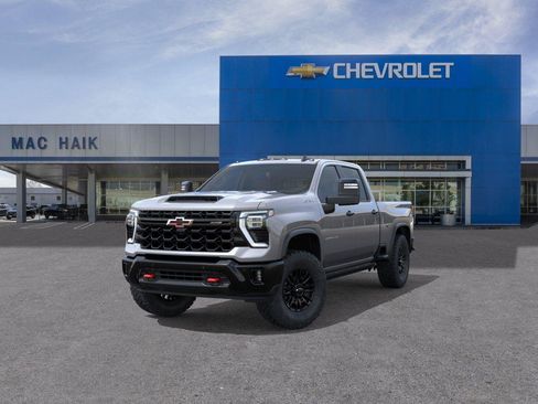 New 2026 Chevrolet Silverado 2500 ZR2 AWD/4WD image 8