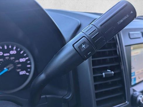 Used 2019 Ford F250 XLT w/ XLT Premium Package image 10