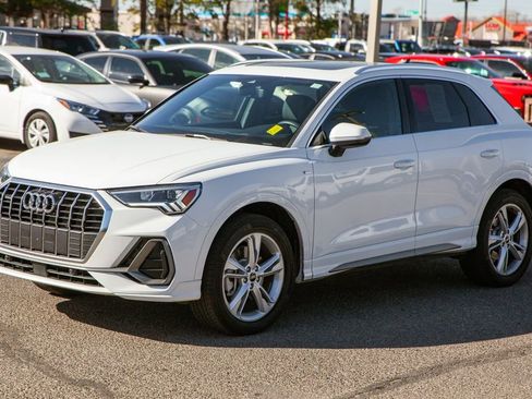 Used 2024 Audi Q3 2.0T Premium Plus image 9