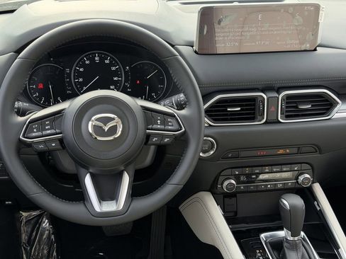 New 2025 MAZDA CX-5 AWD 2.5 S w/ Premium Plus Pkg image 11