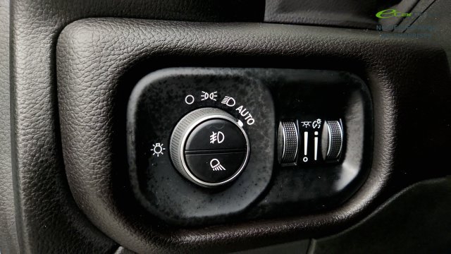 Used 2023 RAM 2500 Laramie AWD/4WD image 45