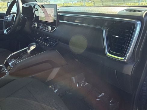 Used 2023 GMC Canyon Elevation w/ Convenience Package image 21