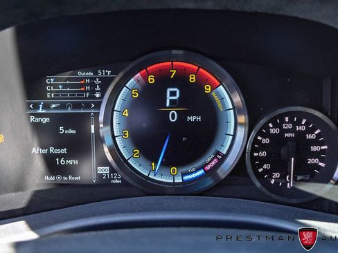 Used 2019 Lexus GS F w/ 10th Anniversary Edition RWD image 11