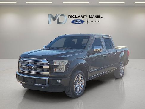 Used 2015 Ford F150 Platinum w/ Equipment Group 701A Luxury image 2