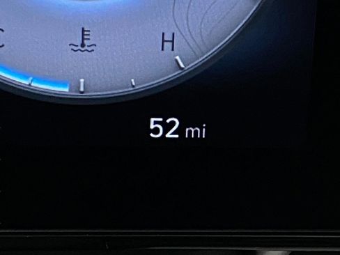 New 2026 Hyundai Elantra Limited image 17