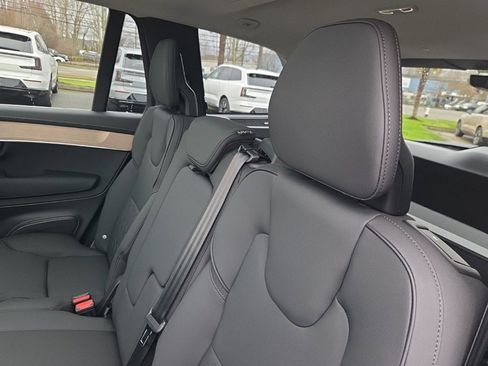 New 2026 Volvo XC90 B6 Core w/ Protection Package Premier image 6