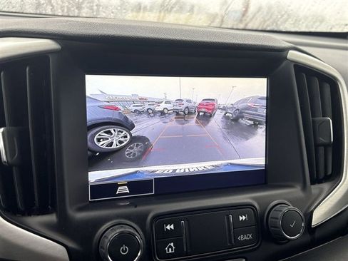 Certified 2023 GMC Terrain SLT image 14