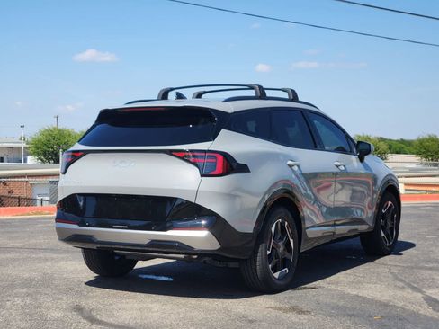 New 2026 Kia Sportage SX FWD image 6