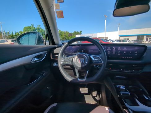 Used 2024 Buick Envision Sport Touring AWD/4WD image 13